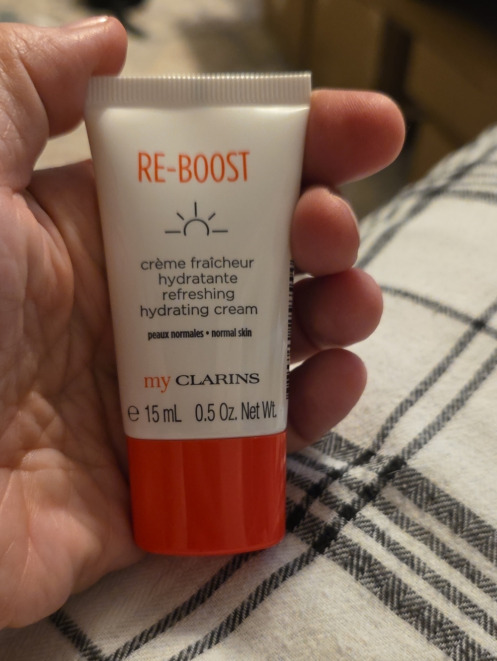 Clarins RE-BOOST Refreshing Hydrating Cream - White & Orange